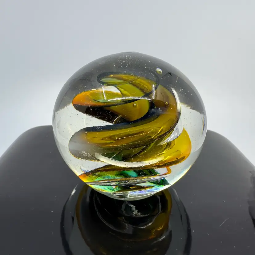 Marian Pyrcak Blown Glass Round Swirl Paperweight 3”