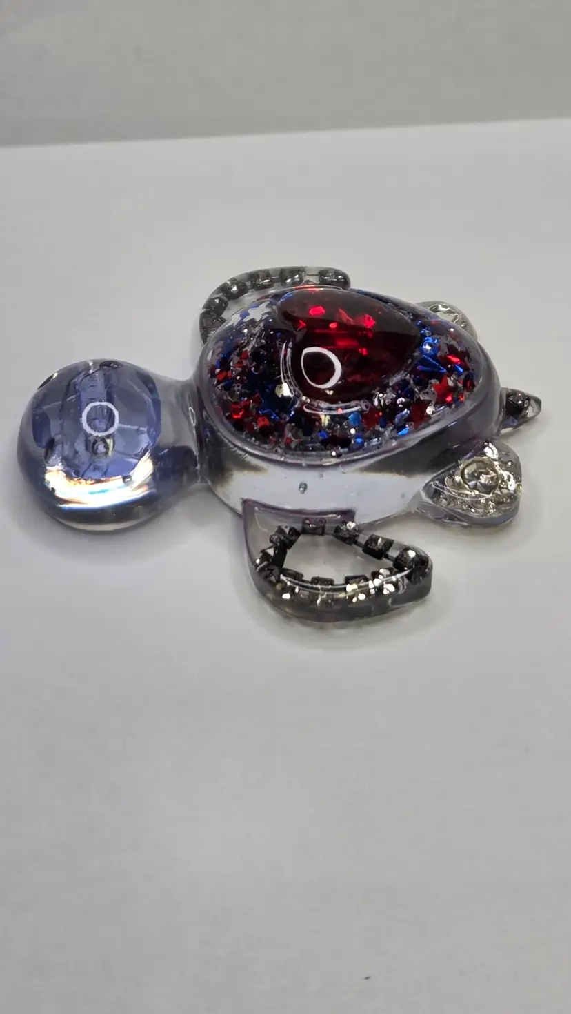 Red, White and Shelly 🐢 "Treasure Turtles"