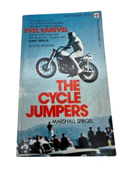 Vintage 1973 The Cycle Jumpers Evel Knievel & Gary Wells Berkley PB Photos Book
