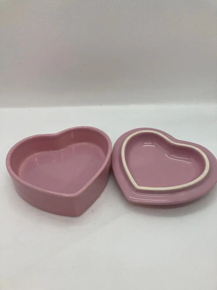 Pfaltzgraff Pink Heart Shaped Ceramic Trinket Box, Jewelry Dish, Vintage