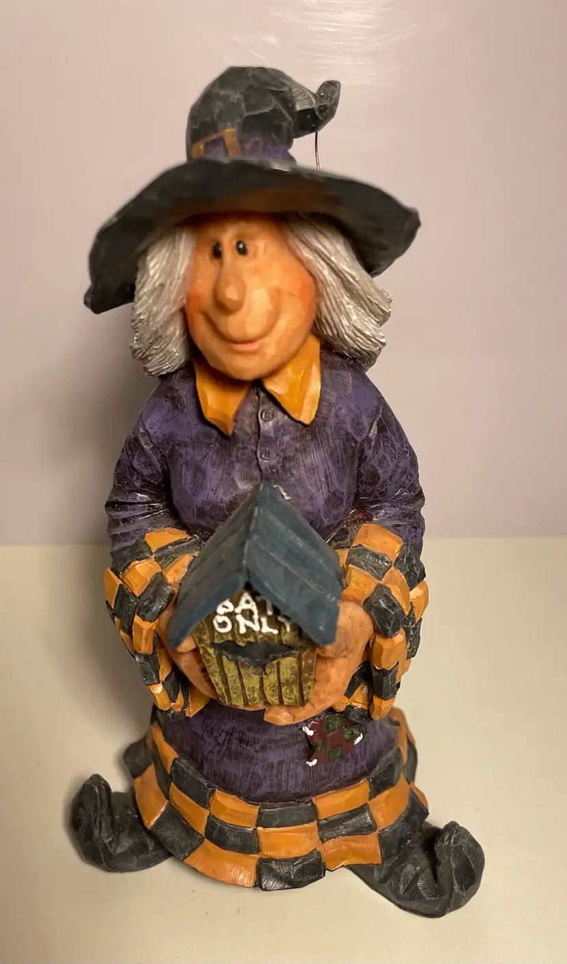 Carver’s Choice Endora Spellbinder 2000 Fall/ Halloween Witch Decoration