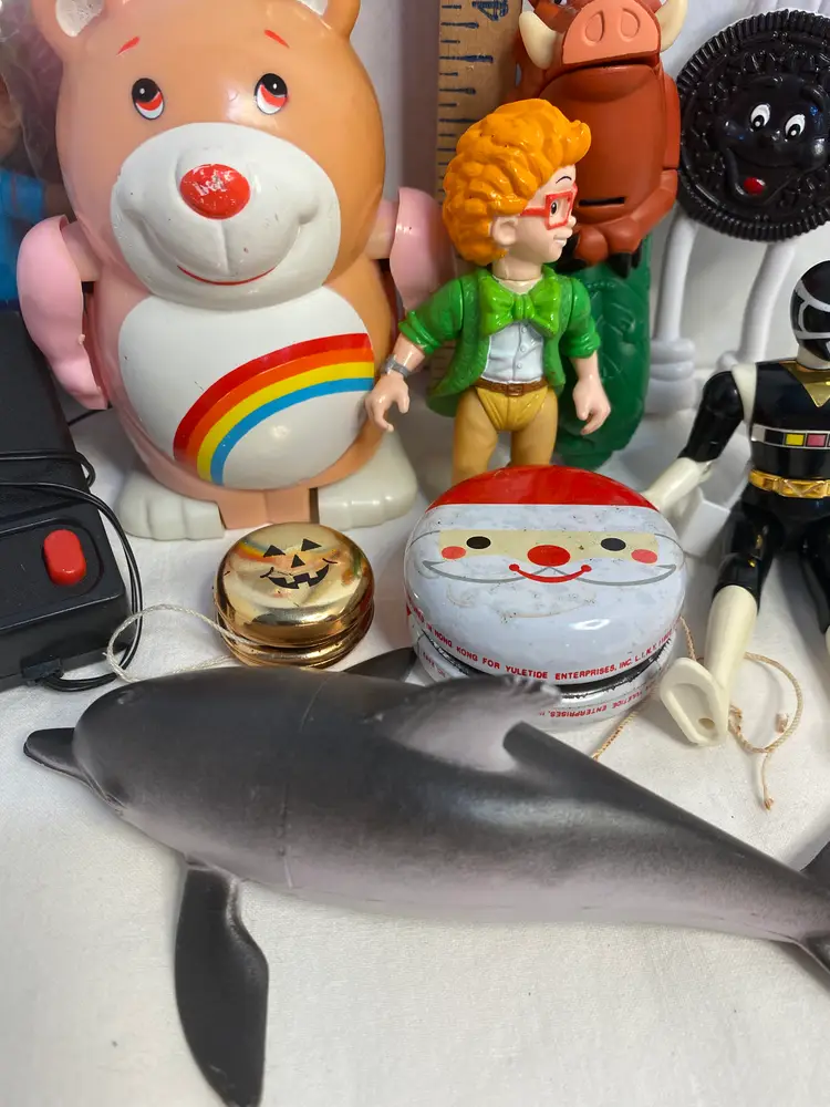 Vintage Miscellaneous Toy Lot