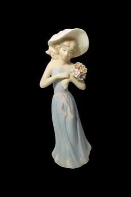 Vintage 1998 House of Lloyd Gathering Flowers Porcelain Woman Figurine 8.25"