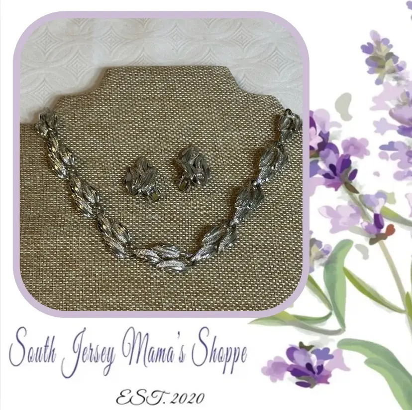 Vintage Silver Tone Leaf Choker And Clip Earrings Set