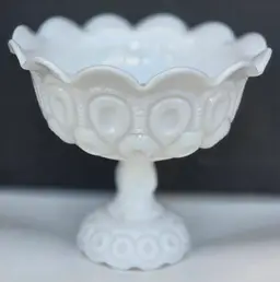 L.E Smith milk Glass white footed bowl