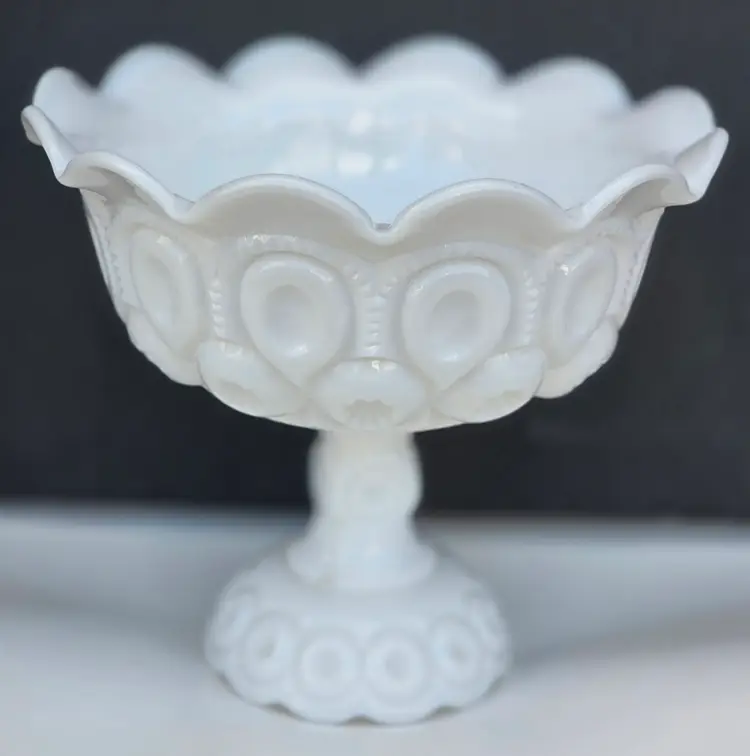 L.E Smith milk Glass white footed bowl