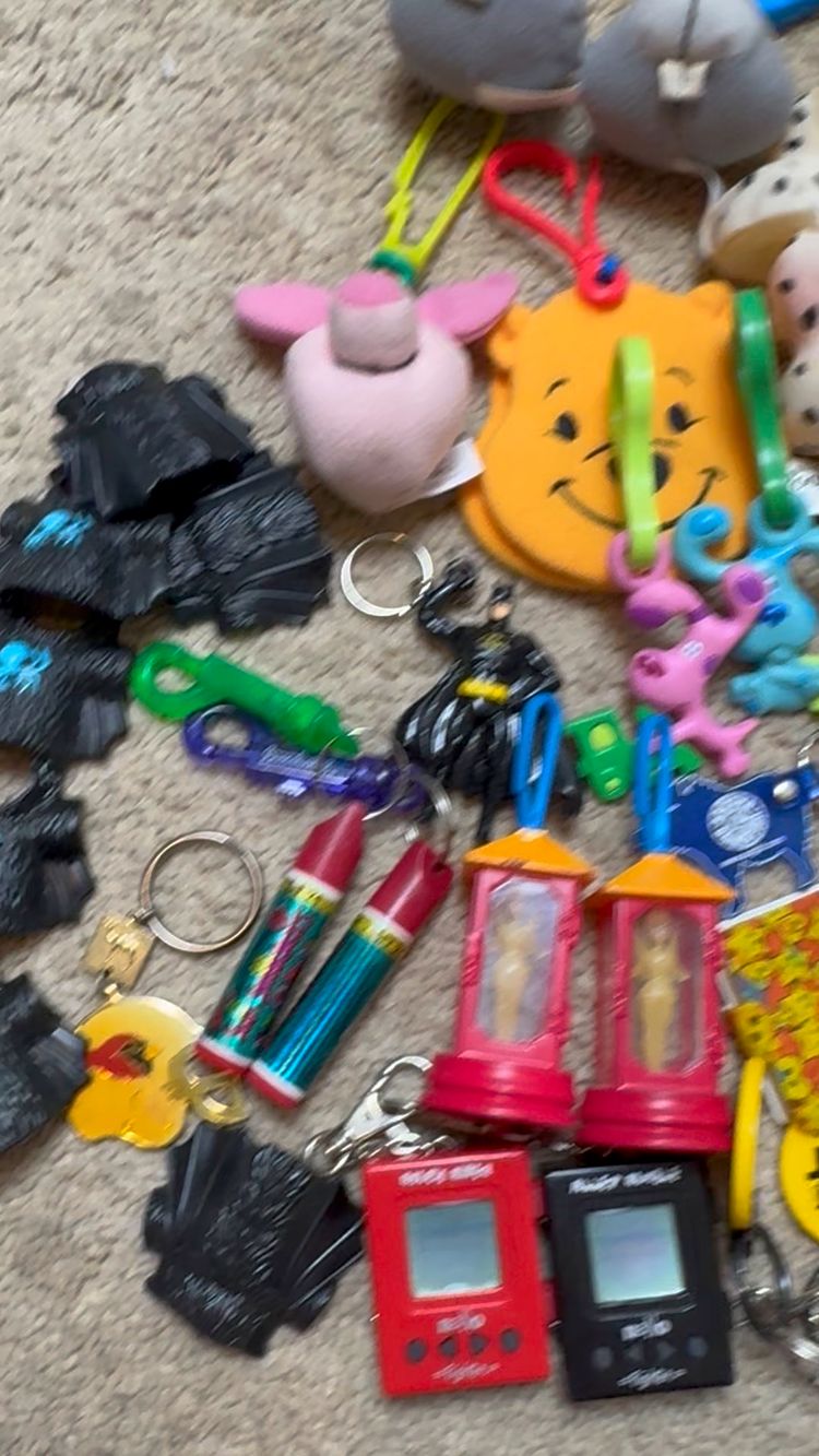 4 Pounds Of McDonald’s Fast Food 90s Keychains