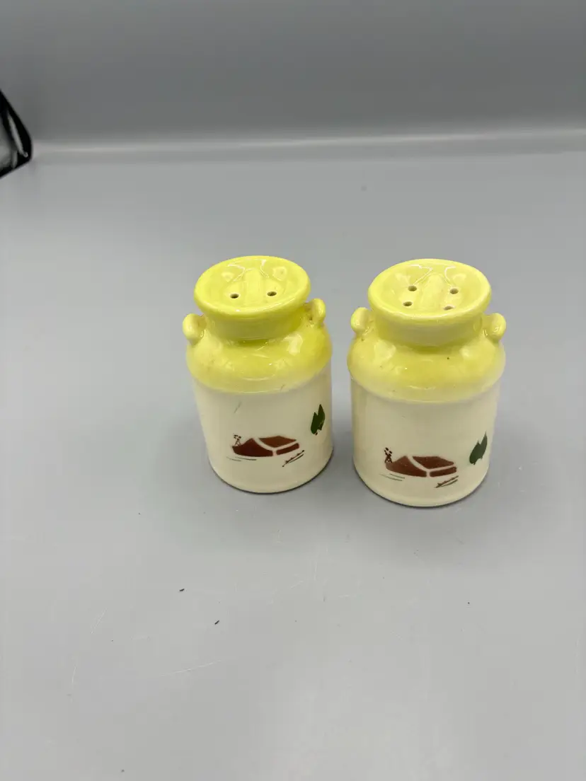 Yellow milk can salt & pepper