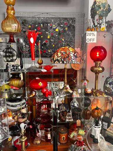 Uuwin Shop With Me: Glass Is Life😀