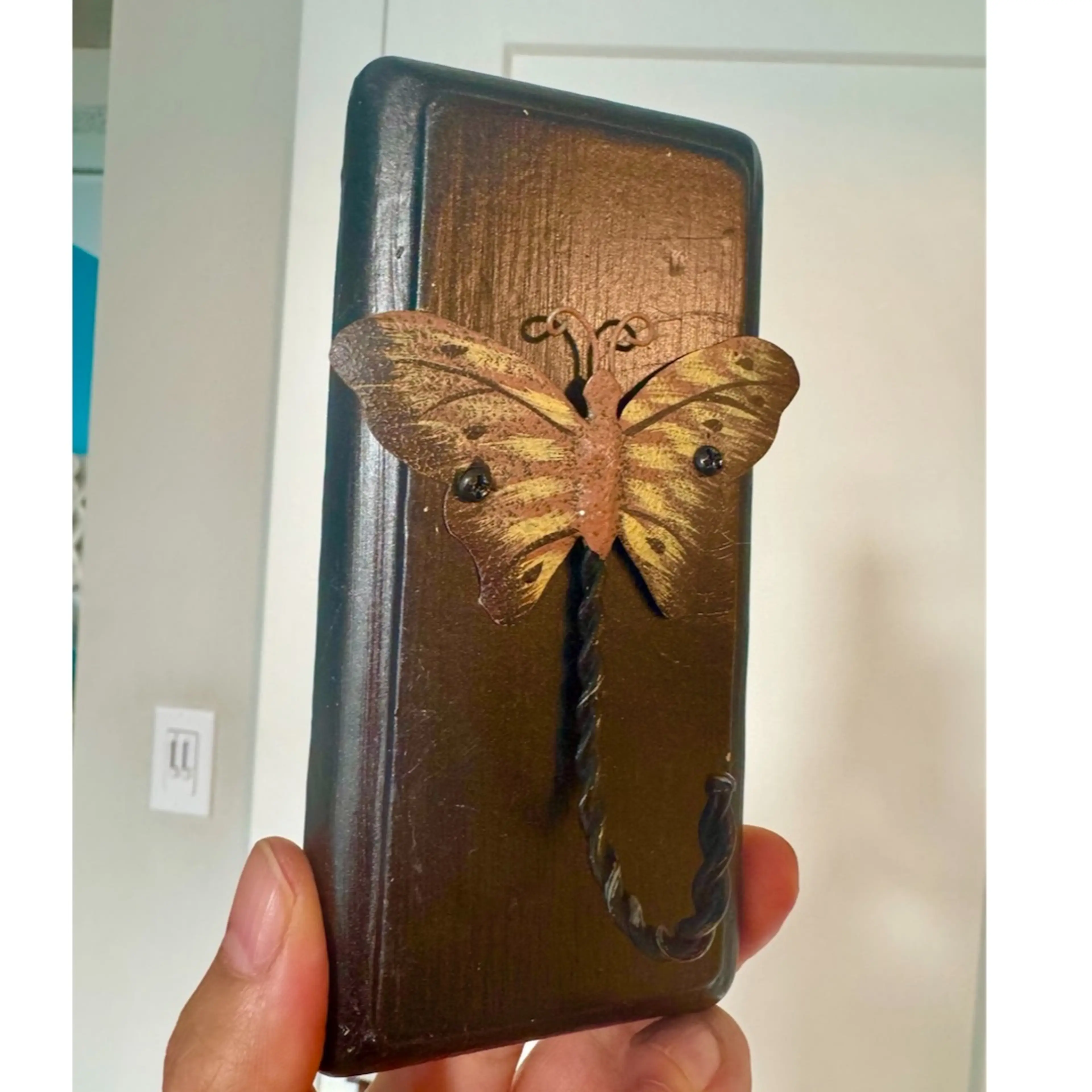 Image 1 of 3