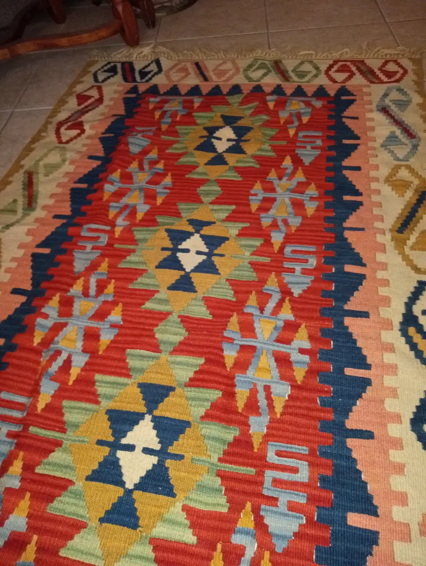 Vintage Turkish Kilim Killim Hand Woven Wool  Rug Made in Turkey (Z)