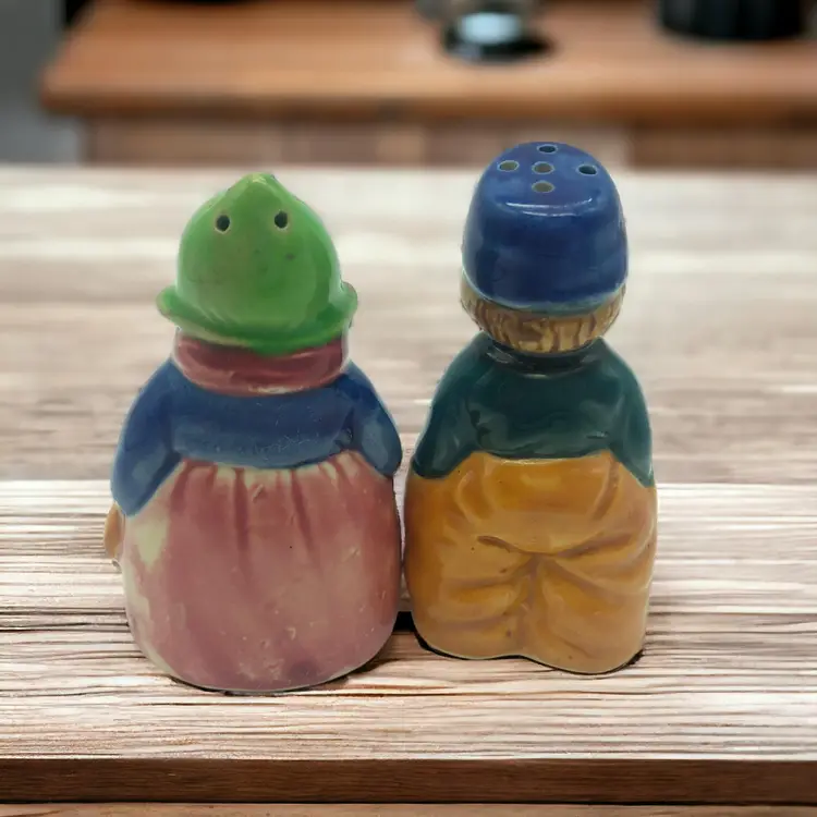 Dutch Boy & Girl Salt - Pepper Shakers 3" tall - Made in Japan