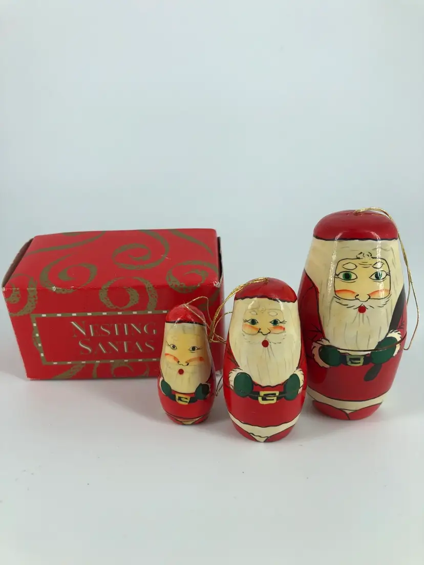 Vintage Nesting Santas Ornament w/ Box