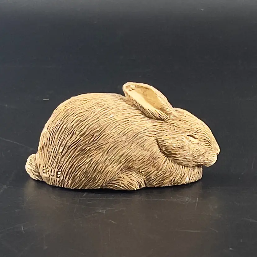 Vintage Sleeping Bunny Figurine Rabbit by Sandra Brue Sandicast 1986
