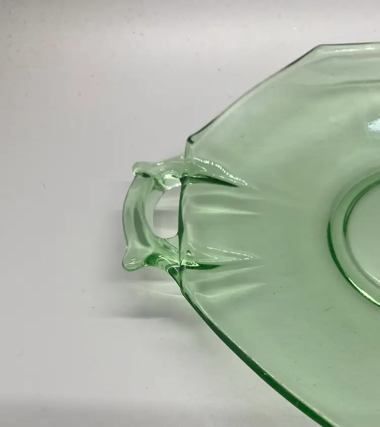 Heisey 2 Handle Green Depression Glass Octagon Moongleam Serving Plate