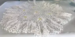 Vintage Hand Made White Doily/Crocheted Table Scarf Hand Made. Daisys ruffles
