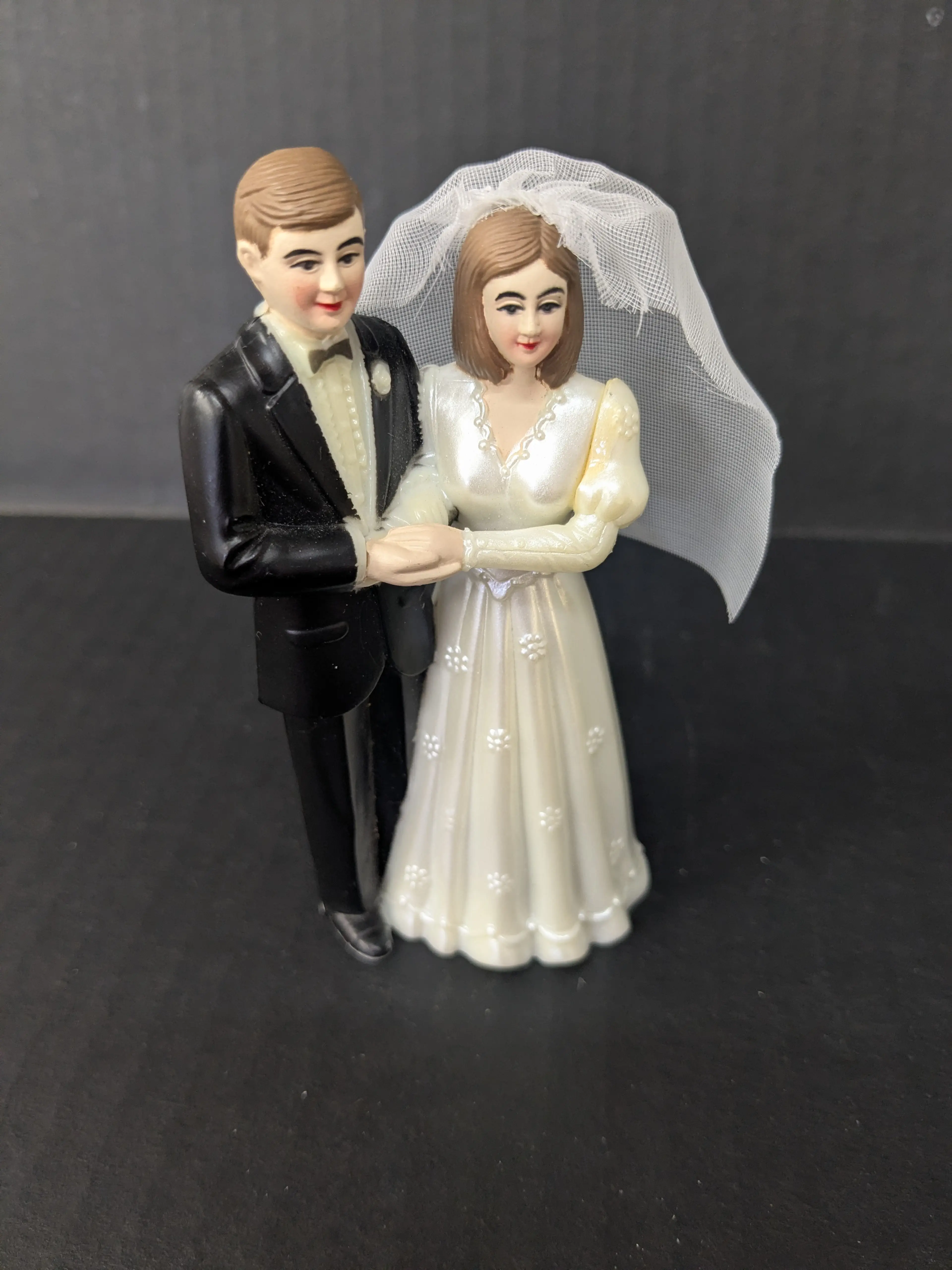 Image 1 of 5
