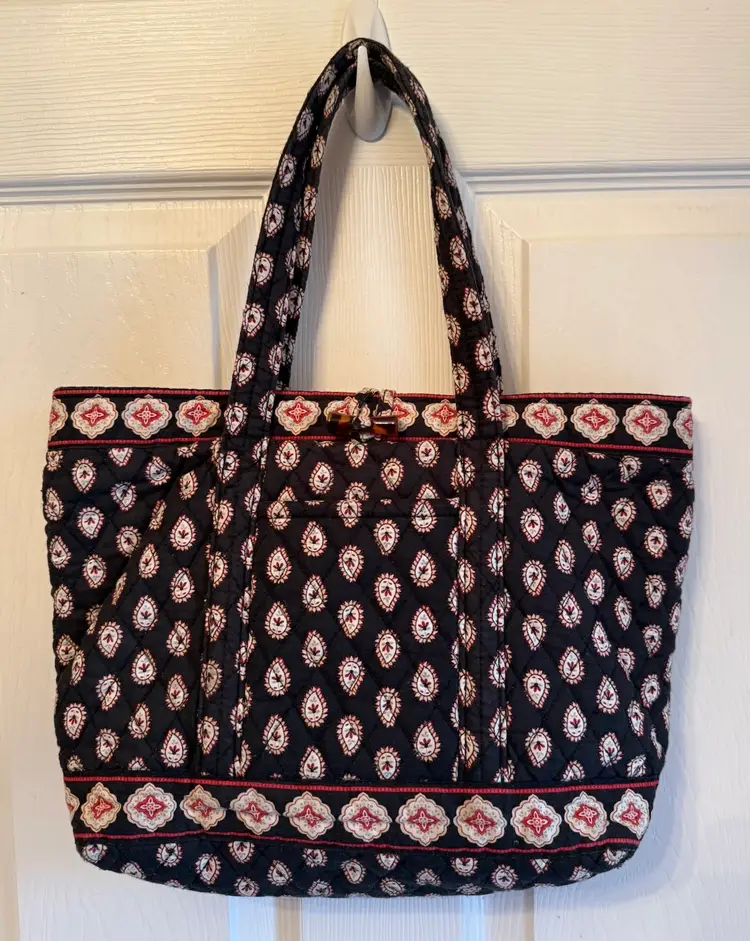 Vera Bradley Navy Blue Red Paisley Medium Front
Pocket Shoulder Bag