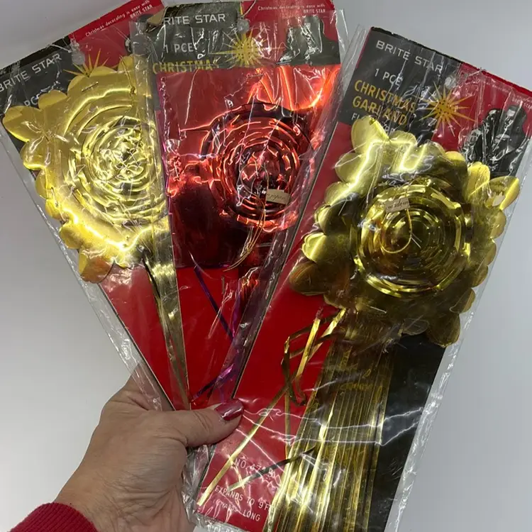 New Old Stock Vintage Christmas Tinsel Garland 9ft Brite Star Manufacturing Co. (3)