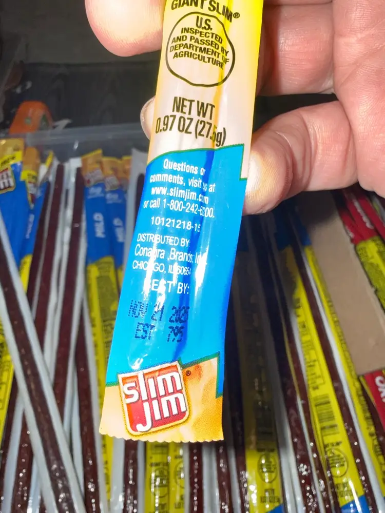 #01 - 30 Mild Slim Jim’s Beef Sticks