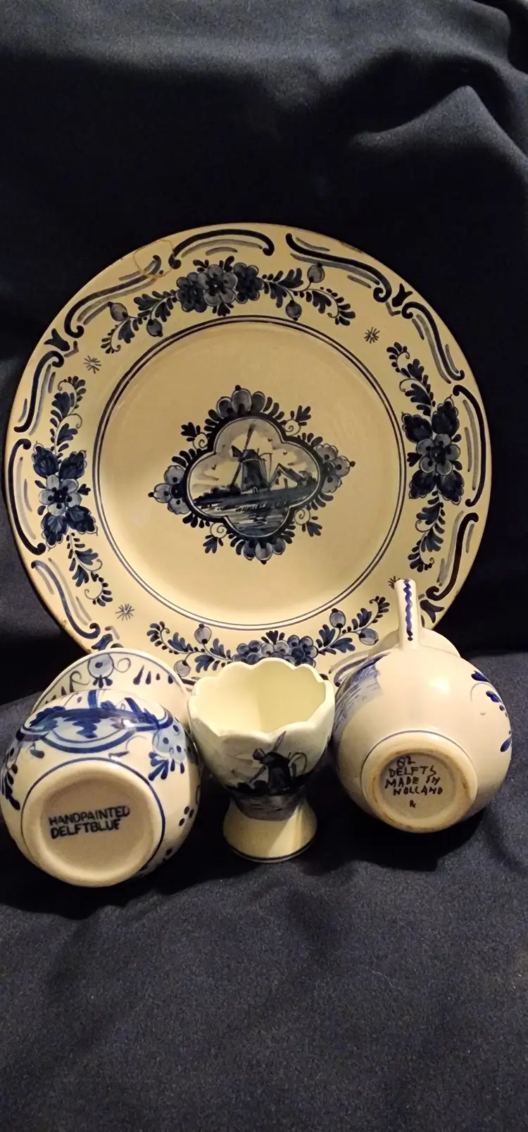 Small Delft items