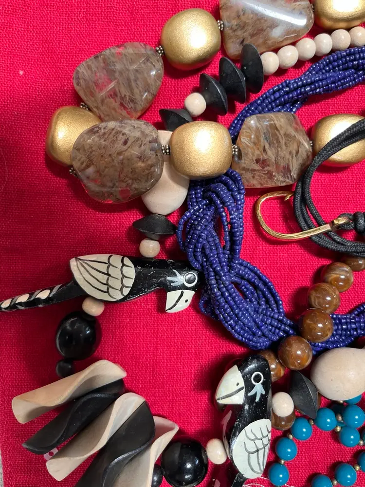 Vintage and Modern 22 Piece Lot. All Are Wearable Or Ready To Resale. 