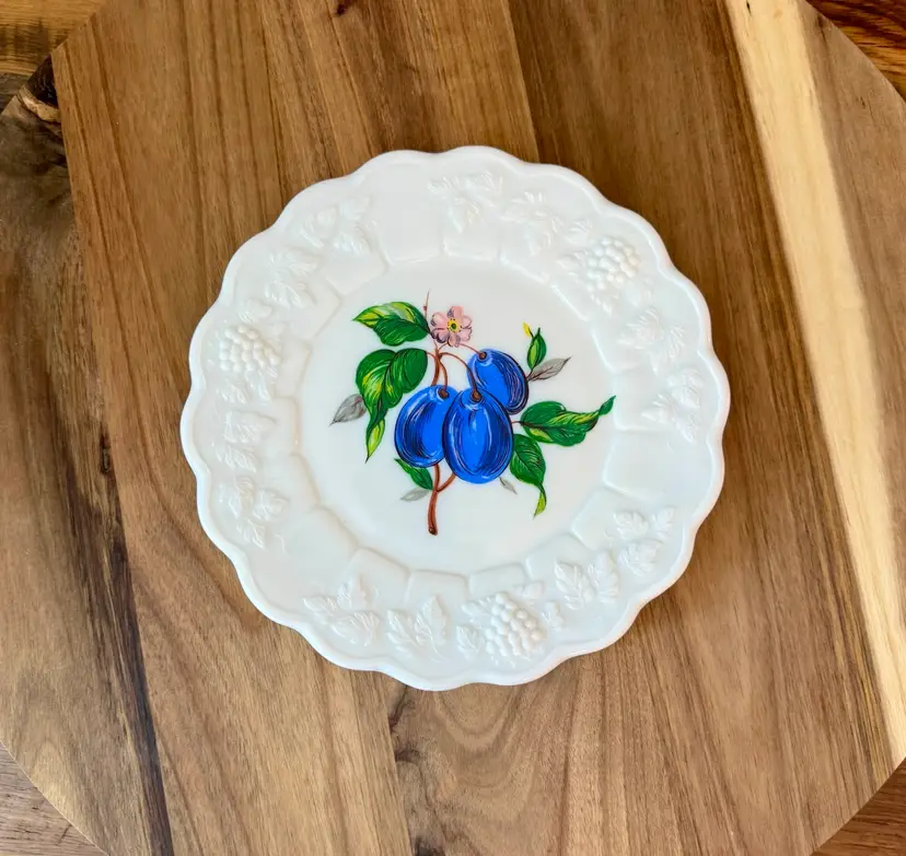 #01 - Westmoreland Milk Glass Painted Grape Plate