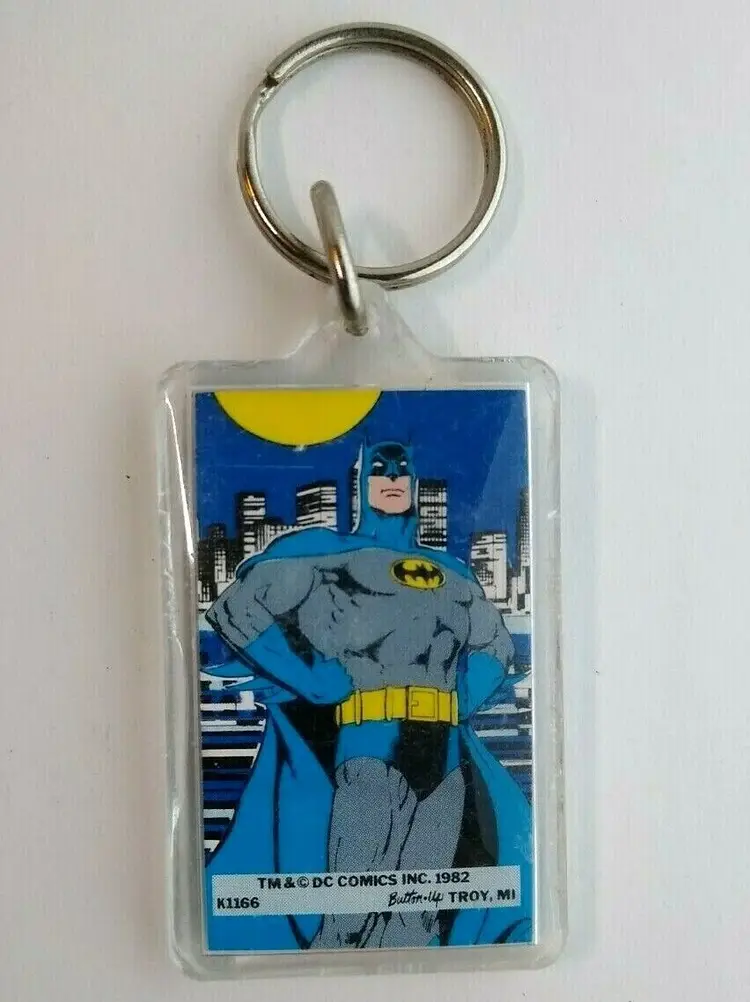 #01 Batman Keychain 1982 Original Licensed Official DC Comics Superhero 2 Sides