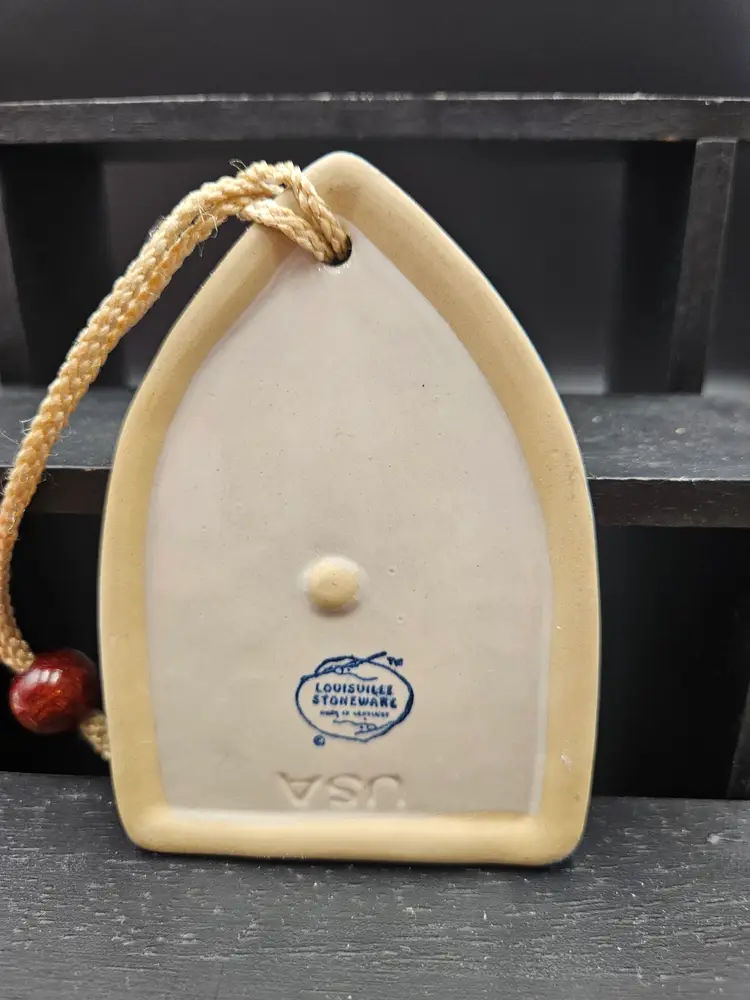 Louisville Stoneware (formerly MA Hadley) Angel Merry Christmas ornament/display piece