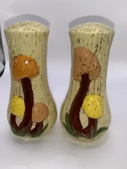 Arnels Hand Painted Merry Mushroom Salt & Pepper Shakers, Made by Me In 1977 personally signed