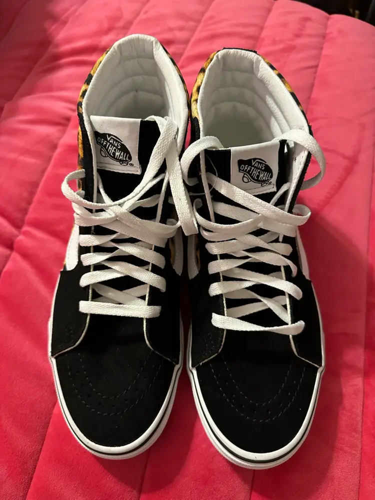 Vans SK8 HI Leopard Print Sneakers Size 7 Men’s Women’s 8.5