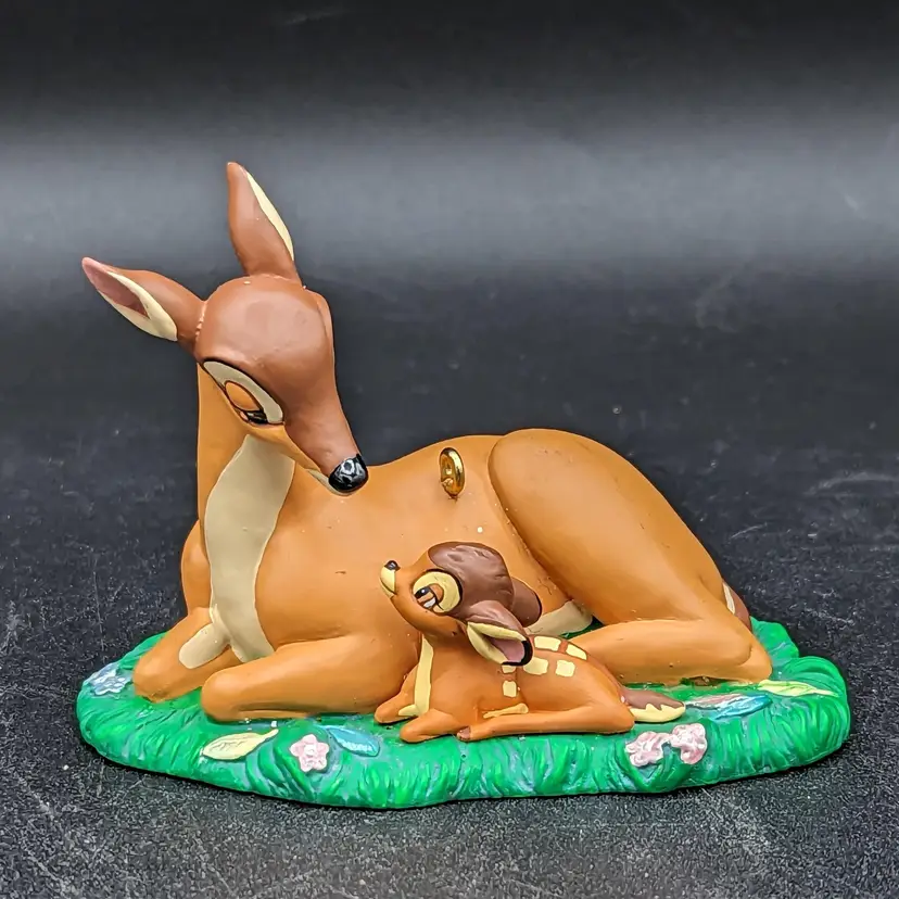 2000 Walt Disney Hallmark The New Born Prince Bambi Christmas Ornament!