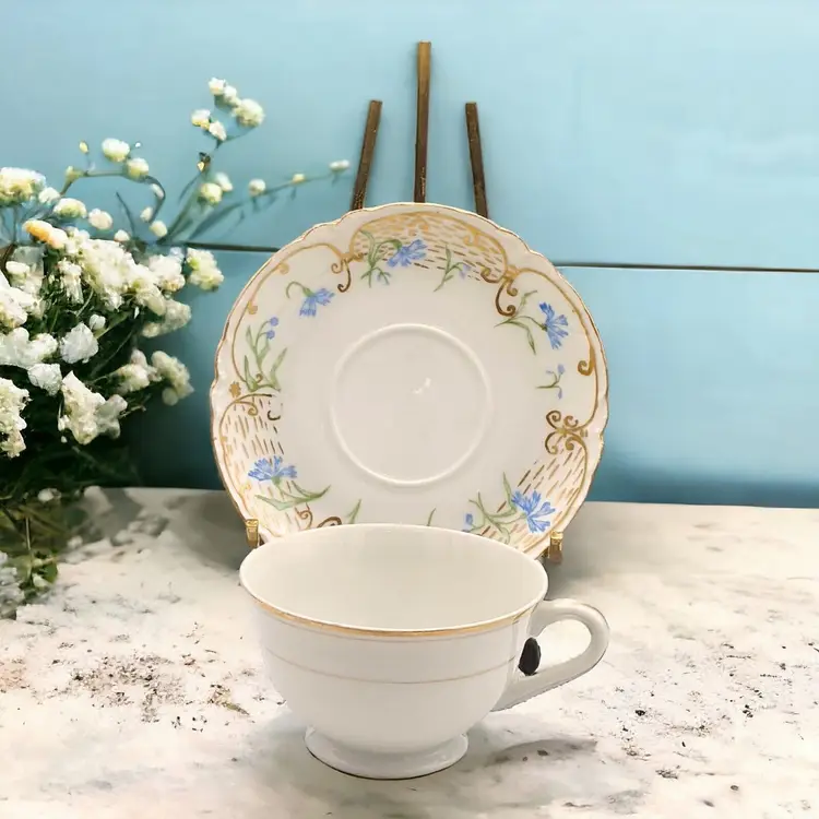 #01 1898 Haviland & Co. Limoges France Blue Flower Scalloped Gold Teacup & Saucer