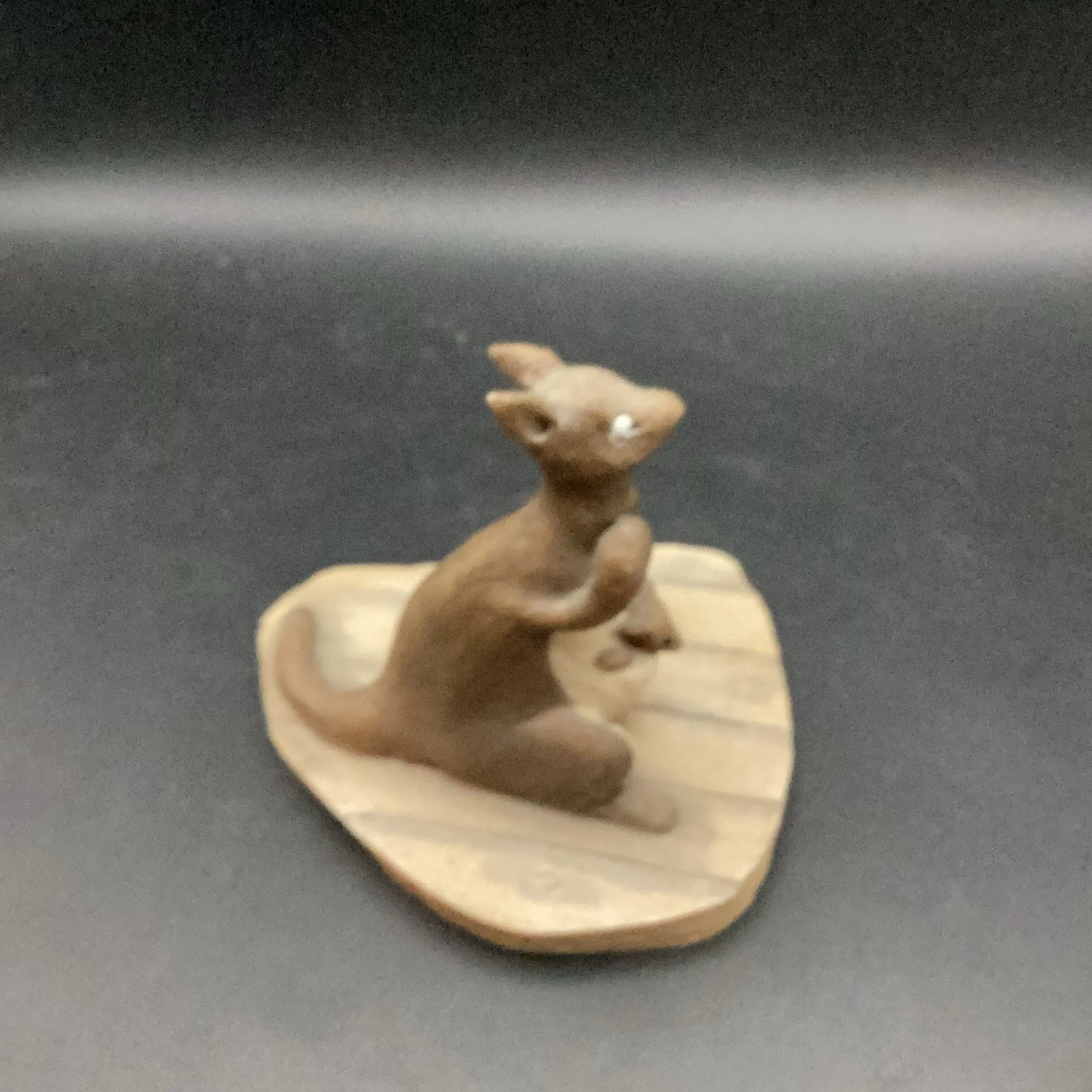 Image 3 of 9