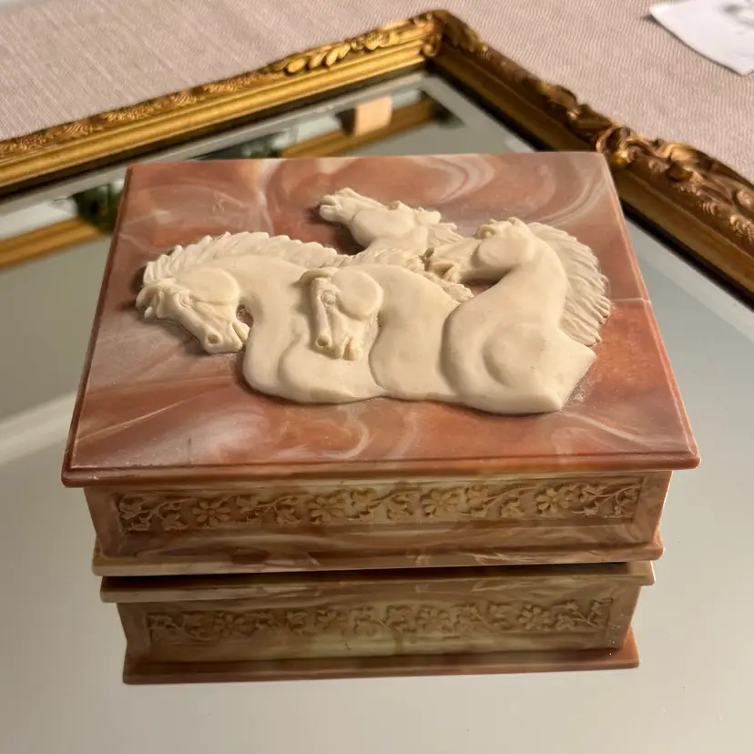 Incolay Stone Wild Horse Cameo Jewelry Box