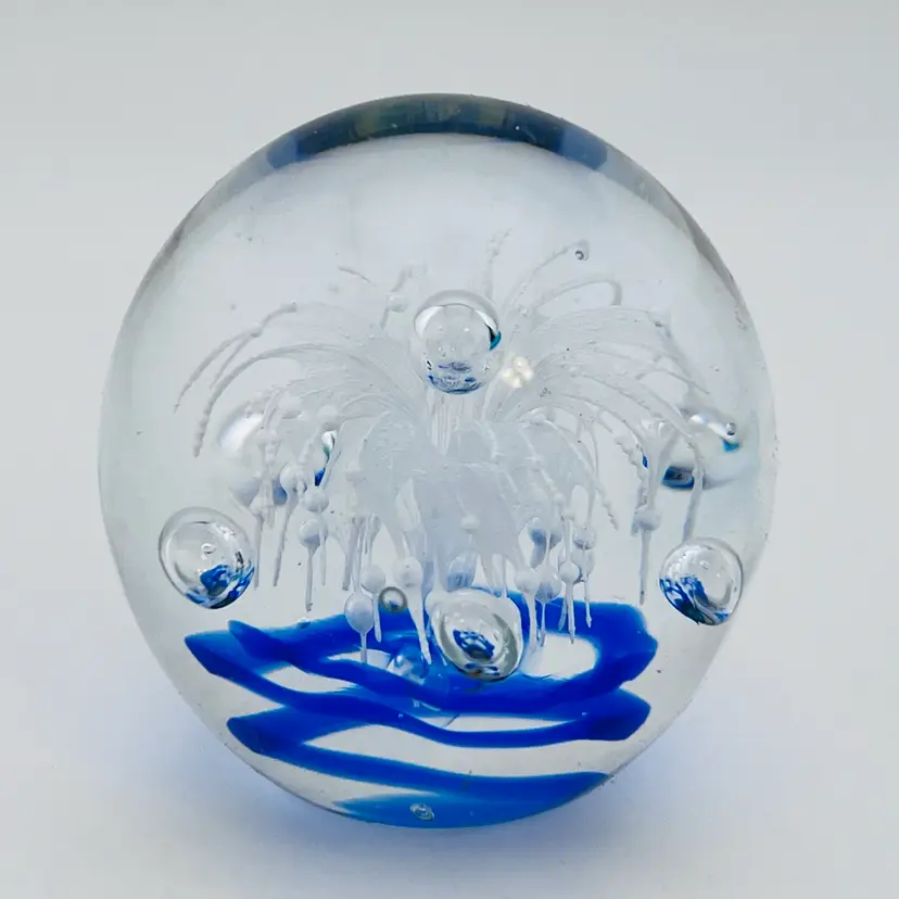 Vintage Blue And White Fireworks Dynasty Gallery Small Paperweight 2.25”