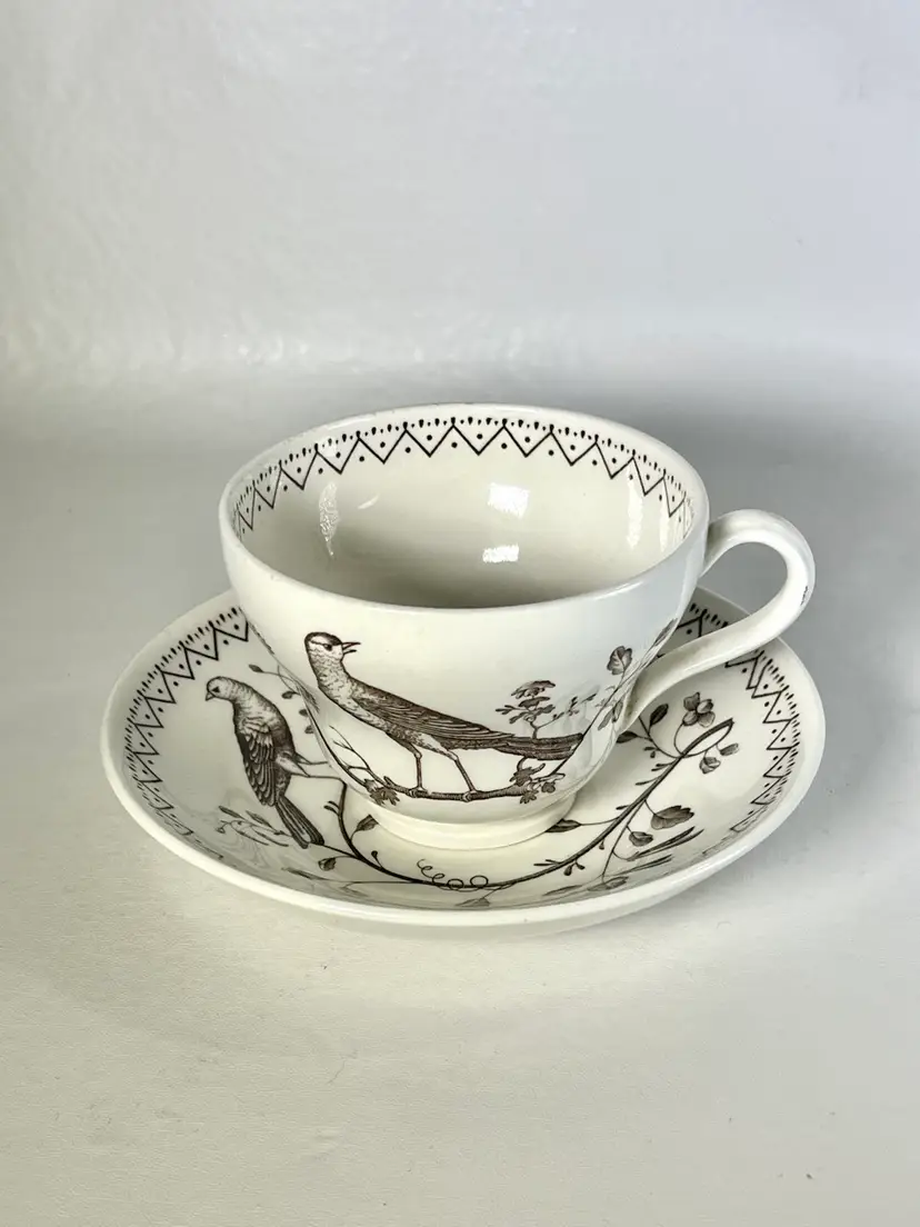 Wedgwood Williamsburg Aviary English China Cup And Saucer Made In English