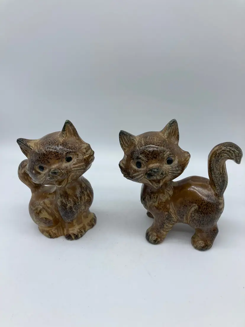 Vintage OMC Otagiri Pottery Stoneware Cat Kitten Figurine Set of 2 Made in Japan