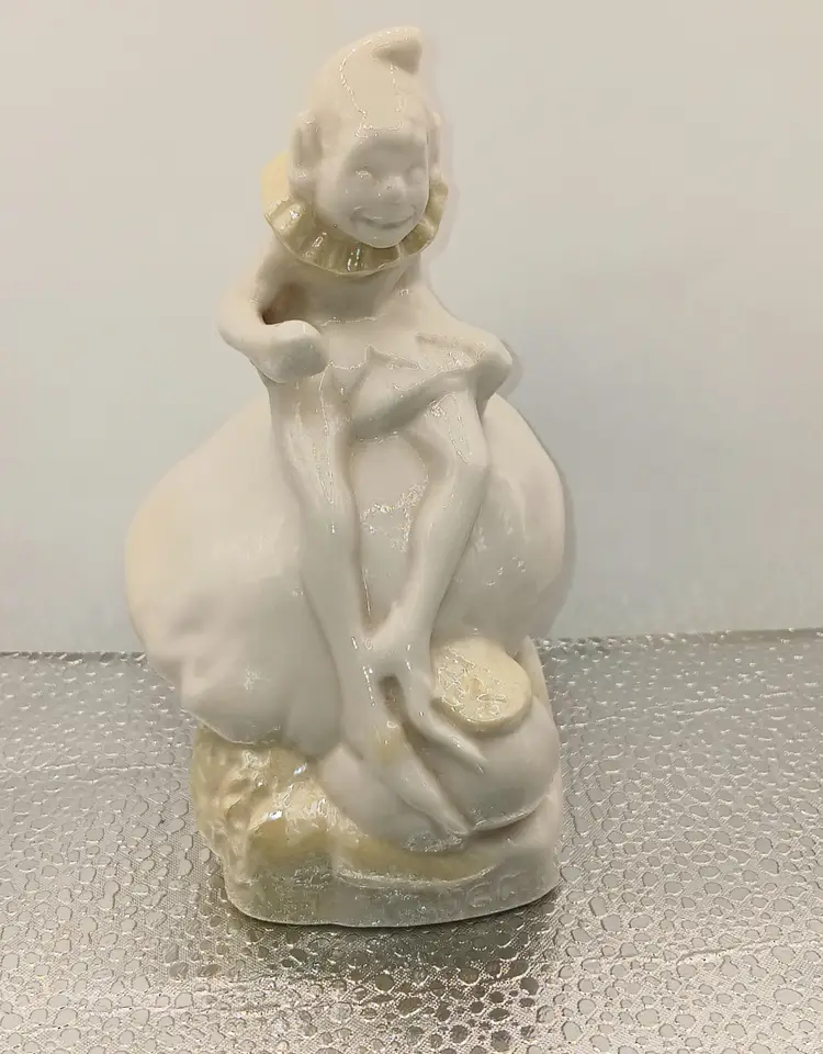 Belleek Irish Leprechaun Figurine