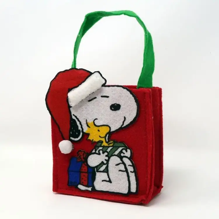 Snoopy & Woodstock Christmas Gift Bag - Peanuts