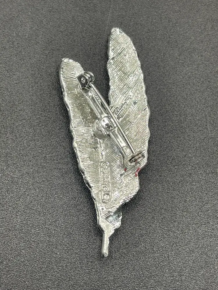 Vintage Silver Colored Gerry’s Double Feather Brooch