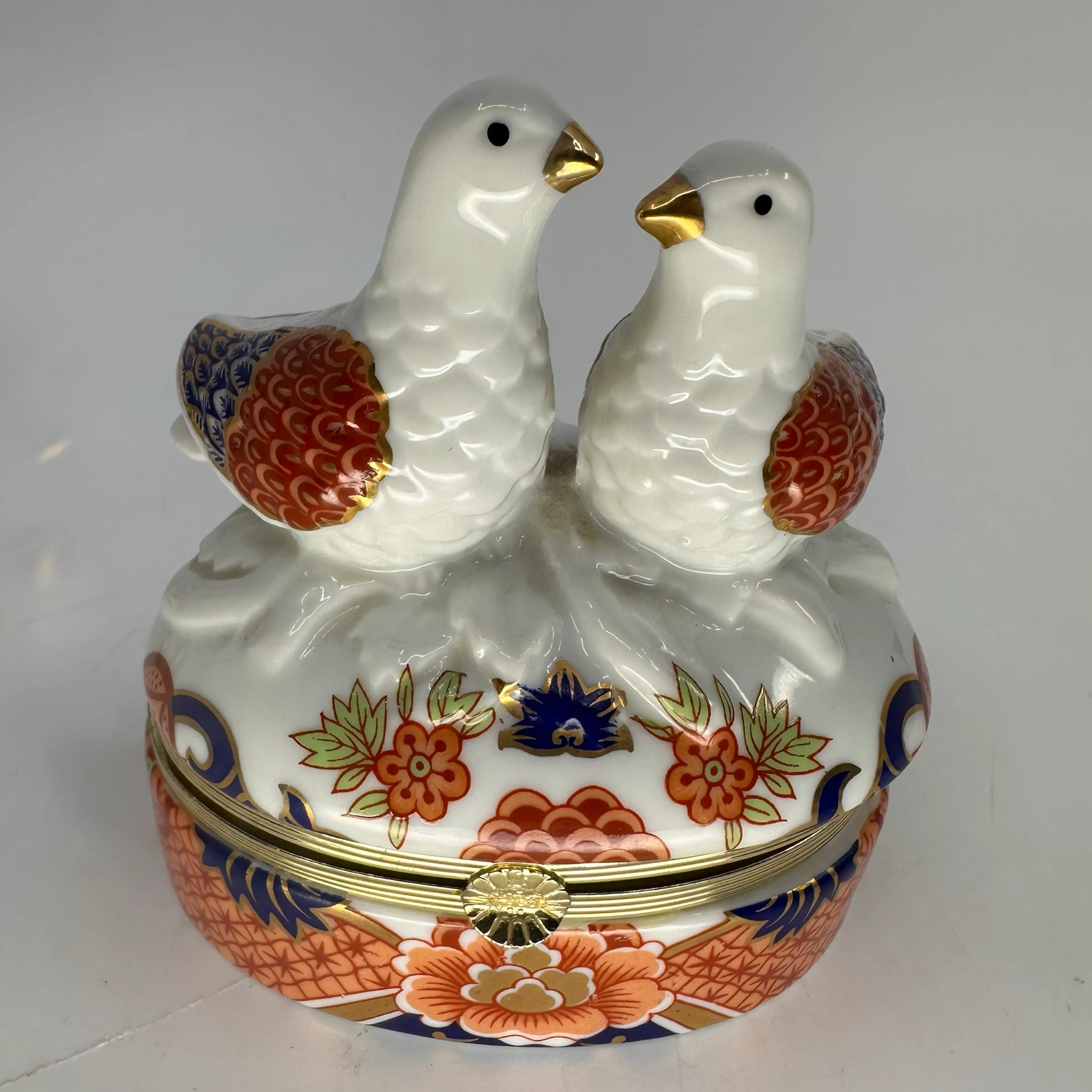 Image 1 of 4