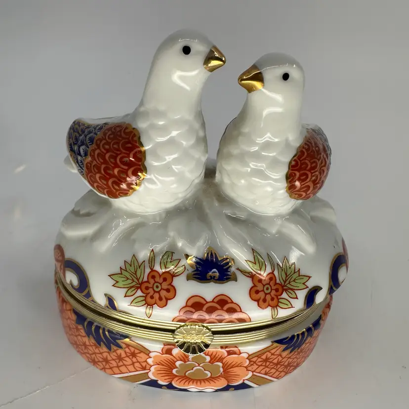 Andrea By Sadek Turtle Doves Japan Porcelain Hinged Trinket Box