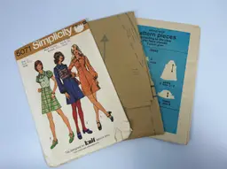 Vintage Simplicity Pattern #5071 Size 10 Bust 32 1/2 Junior/Miss Mini Dress & Pullover Top 1972