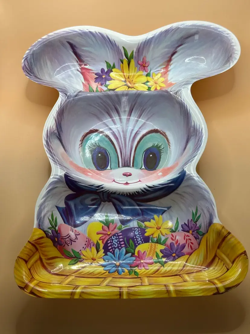 Vintage Easter Bunny Divided Cookie Candy Tray Plastic Serving Plate Holiday