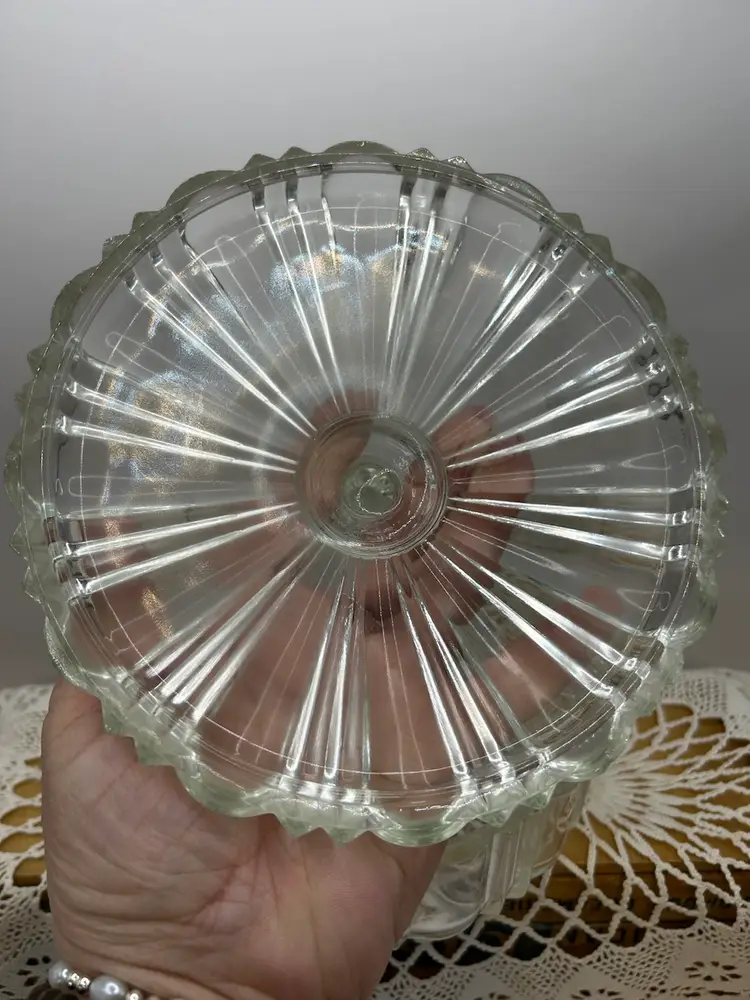 Anchor Hocking Cafe Lidded Dish no cond issues