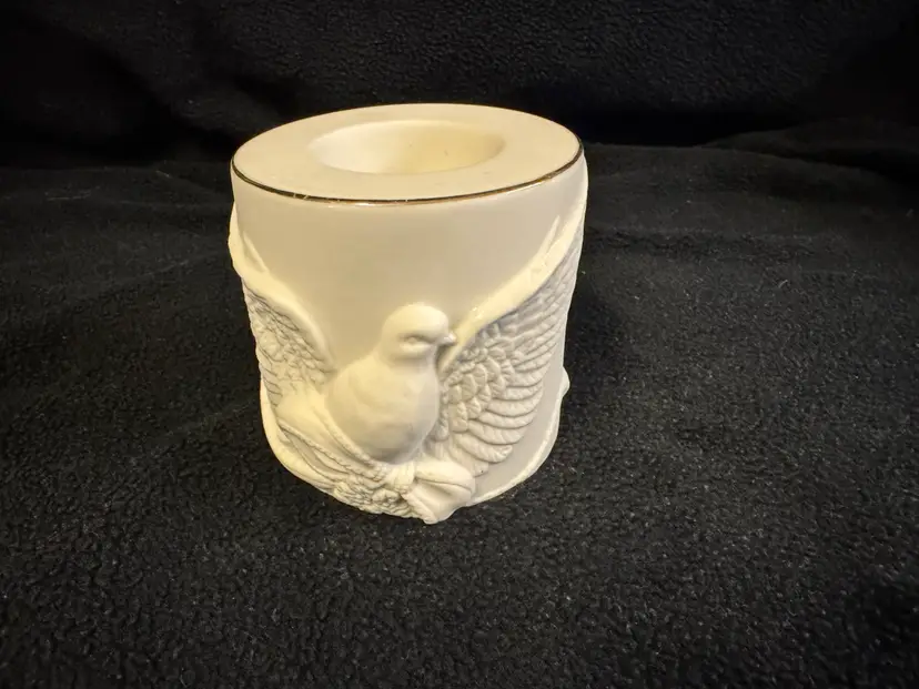 Lenox American Design Radiant Light Dove Tealight  Votive Candle Holder Gold Rim