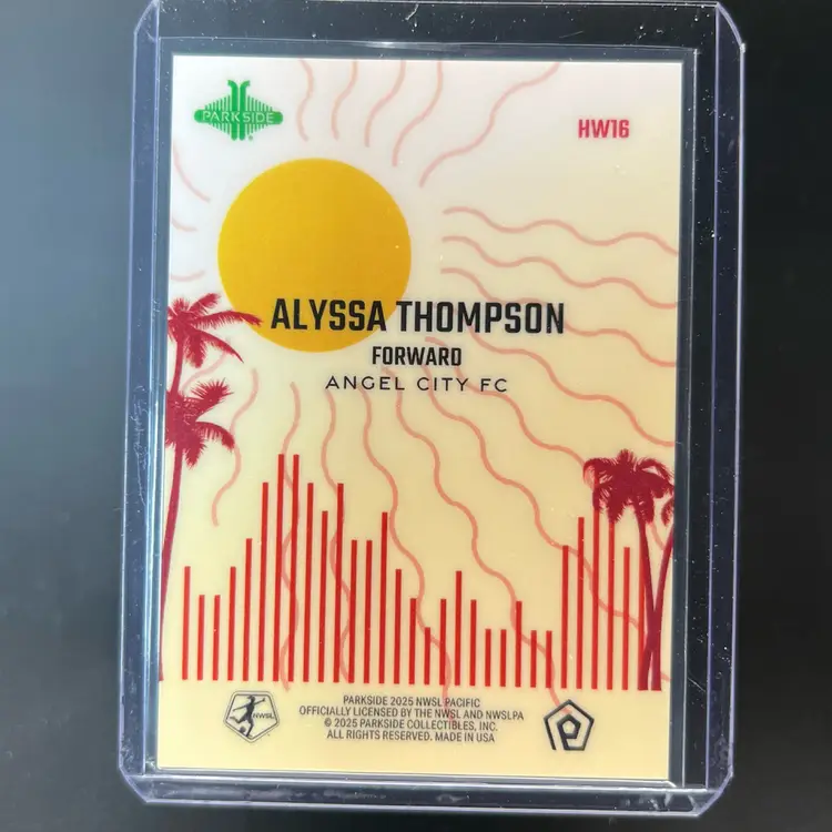 Alyssa Thompson 2025 Parkside Pacific Heatwave /75 Soccer Card