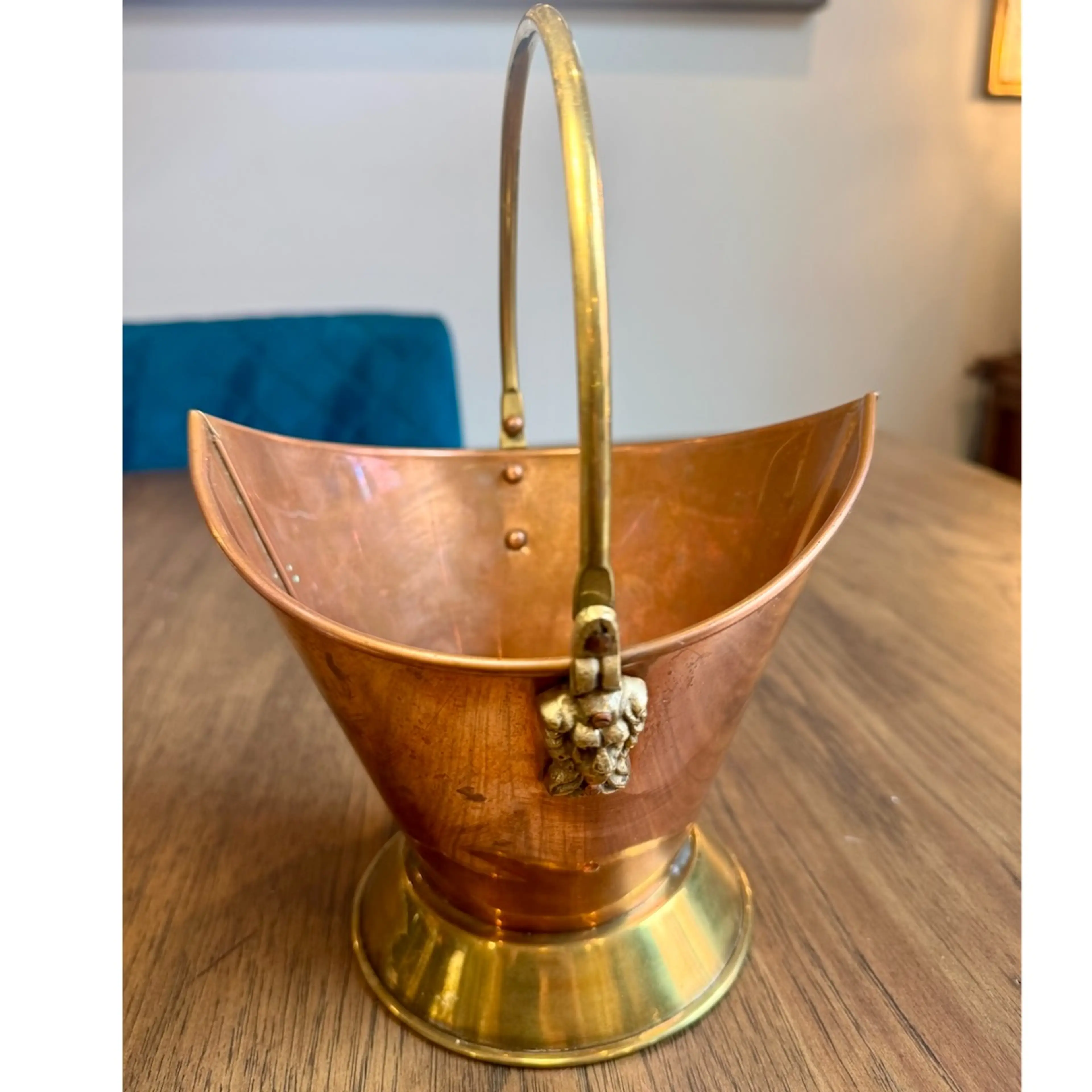 Image 4 of 4