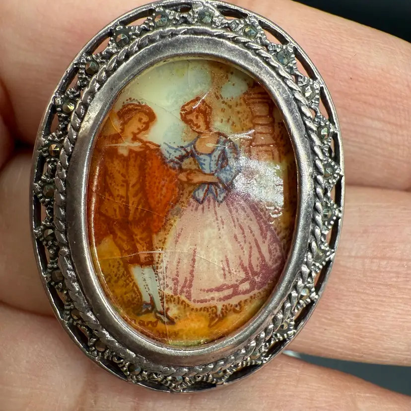 Victorian Revival Courting Couple Porcelain On Marcasite 925 Sterling Silver Brooch/Pendant